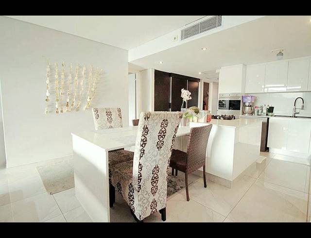 3 BEDROOM APARTMENT FOR SALE IN UMHLANGA RIDGE